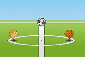 Două personaje animate stau față în față pe un teren de fotbal, cu o minge între ele, sub un cer senin