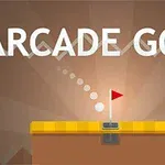 Textul „ARCADE GOLF” deasupra unei platforme maro cu un steag roșu și o minge de golf în mișcare