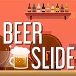 Textul BEER SLIDE alături de o halbă cu bere și un fundal cu rafturi de sticle pe un perete de culoare portocalie