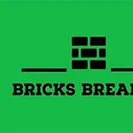 Logo cu textul Bricks Breaker și un simbol de cărămizi pe un fundal verde