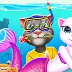 Două personaje animate, un motan cu mască de scufundări ținând un trandafir în gură și o pisică sirenă roz, stând sub apă alături de o mulțime de detalii marine și o poțiune de dragoste