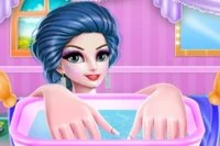 Mama stresată se relaxează cu tratamente de frumusețe în acest joc online