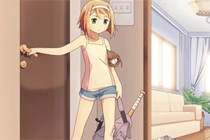 O tânără cu păr scurt, blond și ochi verzi, îmbrăcată în tricou alb și pantaloni scurți albaștri, stă într-o ușă, ținând o geantă și o bâtă de baseball, într-o cameră luminoasă cu o canapea și plante