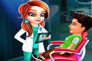 Medic în halat alb ținând o radiografie, vorbind cu un pacient așezat pe un scaun în cabinetul stomatologic, cu decor luminos
