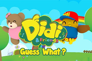 Ursuleț de pluș și pasăre colorată cu șapcă roșie pe fundal de curcubeu și copac, alături de textul Didi & Friends Guess What?