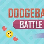 Textul DODGEBALL BATTLE pe un fundal albastru deschis cu un emoji galben și o minge mov