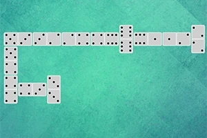 Piese de domino așezate pe un fundal verde, formând un model continuu și unghiular