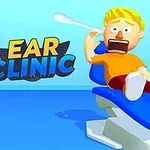 Un personaj animat speriat stă pe un scaun de consultanță, cu textul Ear Clinic lângă el
