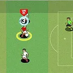 Jucători de fotbal animați pe un teren verde, cu o poartă și un portar în fața lor