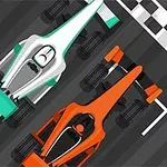 Două mașini de curse stilizate, una albă cu verde și alta portocalie, aliniate la linia de start pe un circuit