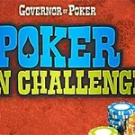 Text albastru și verde cu cuvintele Poker Win Challenge pe un fundal roșu, înconjurat de jetoane de poker colorate