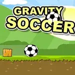 Minge de fotbal lângă o poartă de fotbal, cu textul Gravity Soccer și un fundal format din cer senin și dealuri verzi
