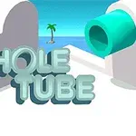 Text 3D „HOLE TUBE” pe un fundal cu un peisaj tropical și un tub verde