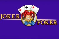 Joc de cazino cu cărți de poker, inspirat de designul mașinilor similare cu
