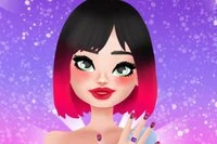 Julie a venit la salonul tău de înfrumusețare pentru un makeover total!