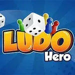 Cuvintele Ludo Hero în culori vibrante, înconjurate de zaruri și figurine multicolore pe un fundal albastru