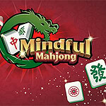Piese de Mahjong pe un fundal roșu cu un dragon verde și textul Mindful Mahjong