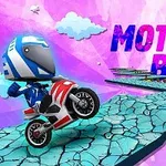 Un personaj stilizat pe motocicletă face un salt pe un traseu crăpat, cu cerul roz și nori în fundal, iar textul MOTO BOSS apare în partea dreaptă