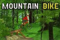 Condu bicicleta pe traseul montan pitoresc și greu