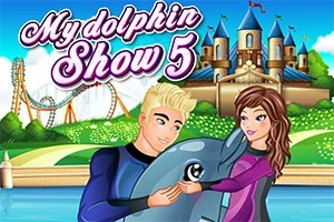 Un bărbat și o femeie zâmbesc lângă un delfin, având un castel și un parc de distracții pe fundal