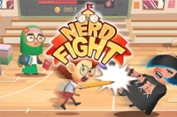 Nerd Fight este un joc RPG cu atingere unde jucătorul construiește o armată