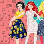 Trei personaje animate feminine poartă rochii elegante pe un fundal împărțit în două culori, coral și turcoaz, decorat cu valize și fulgi de zăpadă