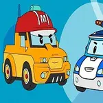 Două mașinuțe animate, una galbenă cu o cască roșie și cealaltă albastră cu o sirenă de poliție, pe un fundal albastru