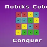 Cuburi colorate cu numere pe un fundal mov