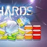 Textul SHARDS împreună cu cărămizi colorate și cioburi de sticlă pe un fundal albastru