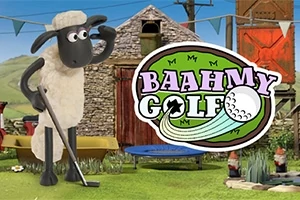 O oaie animată ține un băț de golf lângă o căsuță rustică, cu un logo BaaHmy Golf colorat în prim-plan