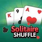 Trei cărți de joc vizibile, K de caro, 9 de treflă și A de inimă roșie, pe un fundal verde cu textul Solitaire Shuffle dedesubt