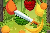 În jocul Tropical Slasher, sarcina ta este să tai toate fructele