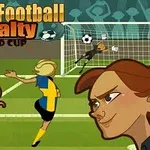 Jucătoare de fotbal executând un penalty cu două personaje feminine în prim-plan și un portar plonjând spre minge